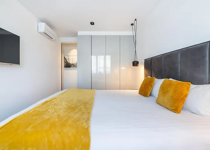 Apartman Atelier *